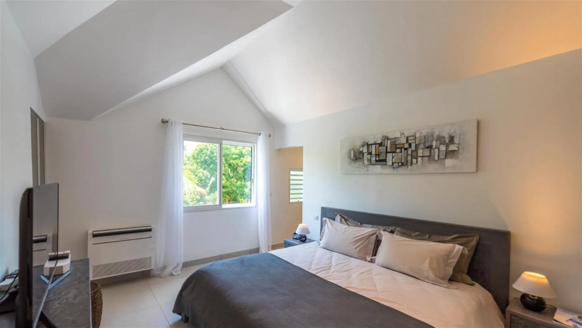 Lovely Villa With Lush Garden St. Barthelemy